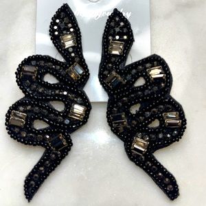 Snake Earrings silver and black NWOT